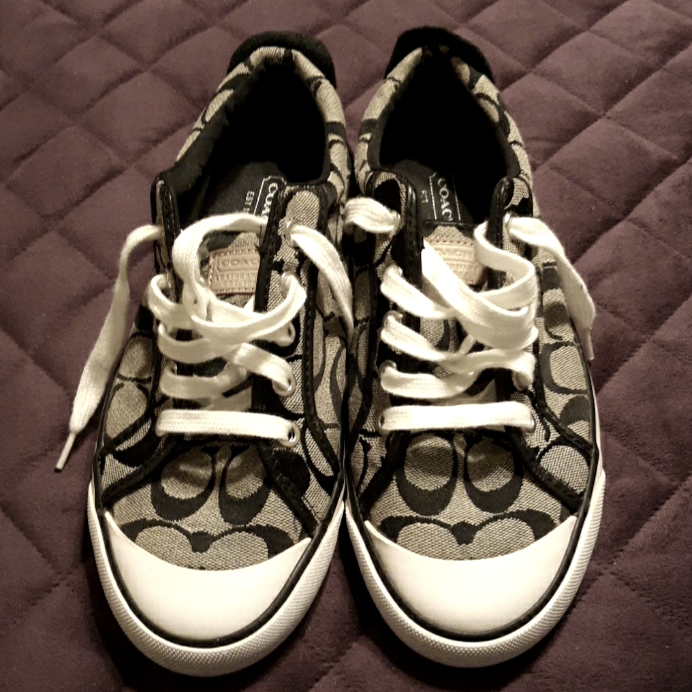 Womens shoes 7.5